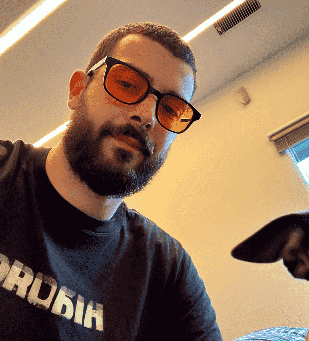 Boris J.